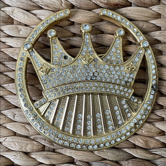 GF Accessories - GF brand Vintage Gold & Silver Crown Belt Buckle